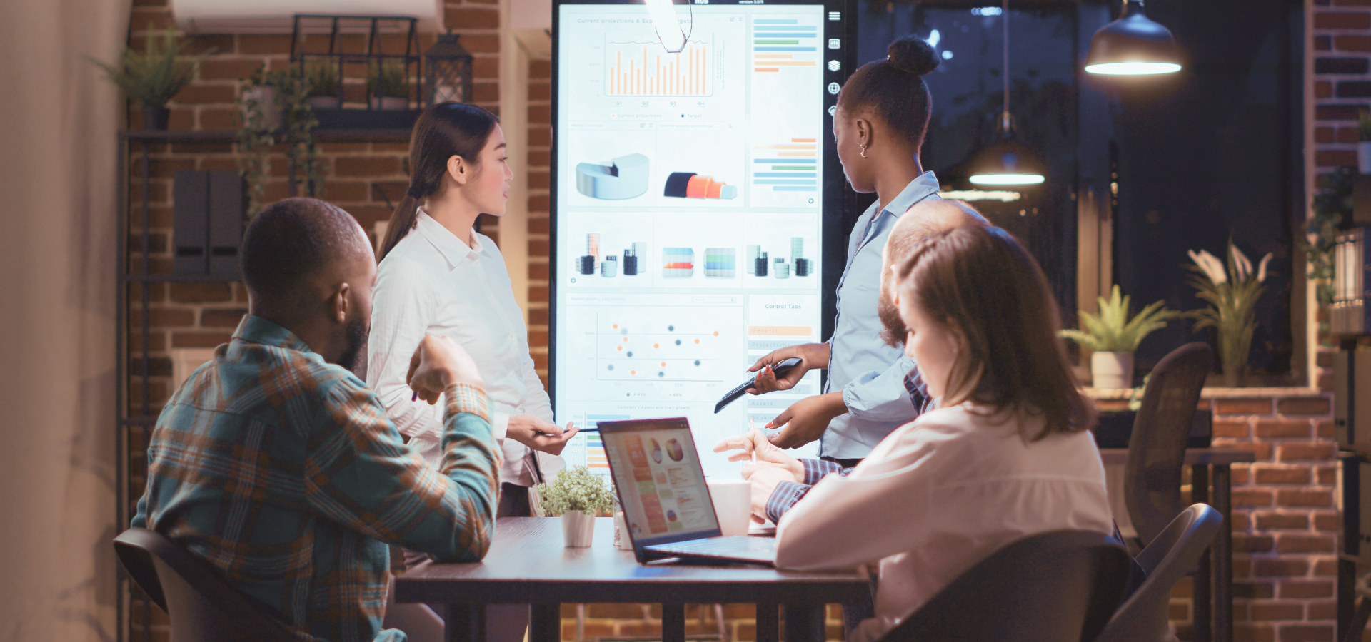 Data-Informed, Not Data-Blind: PMs and the Right Use of Metrics