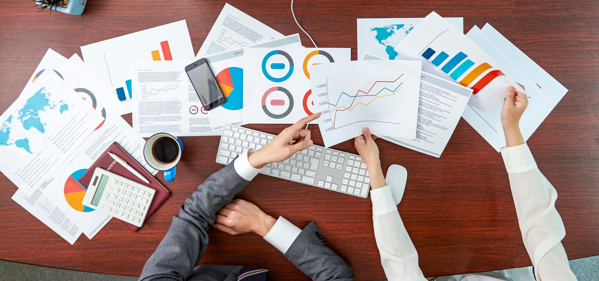 Drowning in Data? Here’s How Smart PMs Use It